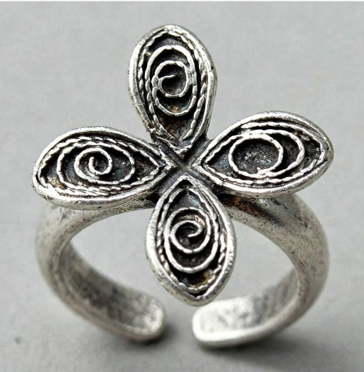 4 Petal Flower Silver Ring
